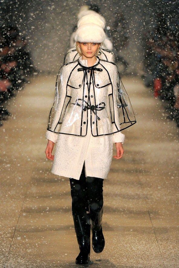 A picture of a model on the catwalk for the Burberry Prorsum Autumn Winter 2011 Catwalk show.