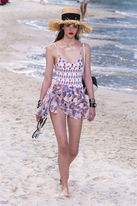 A picture of a model on the catwalk for Chanel SS 2019.