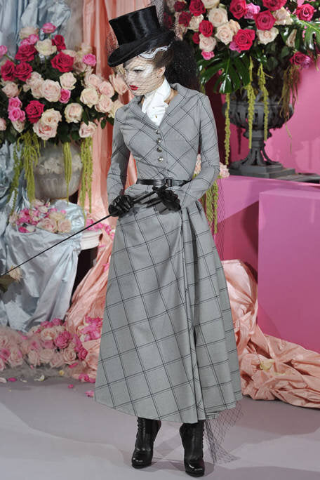 A picture of a catwalk model from Dior Haute Couture Spring Summer 2010 show.