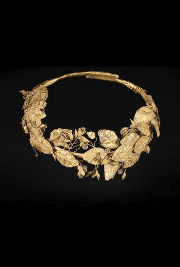 A picture of a Greek diadem
