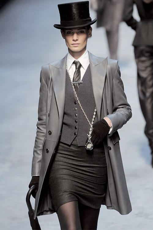 A picture of a model on the catwalk for Hermes 2010.