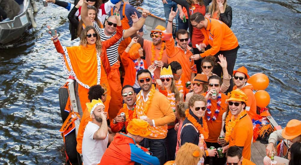 A picture of people celebrating the Kings Festival in The Netherlands