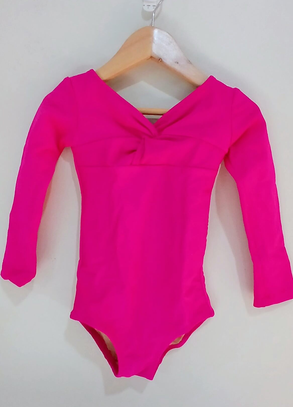 A picture of a leotard.