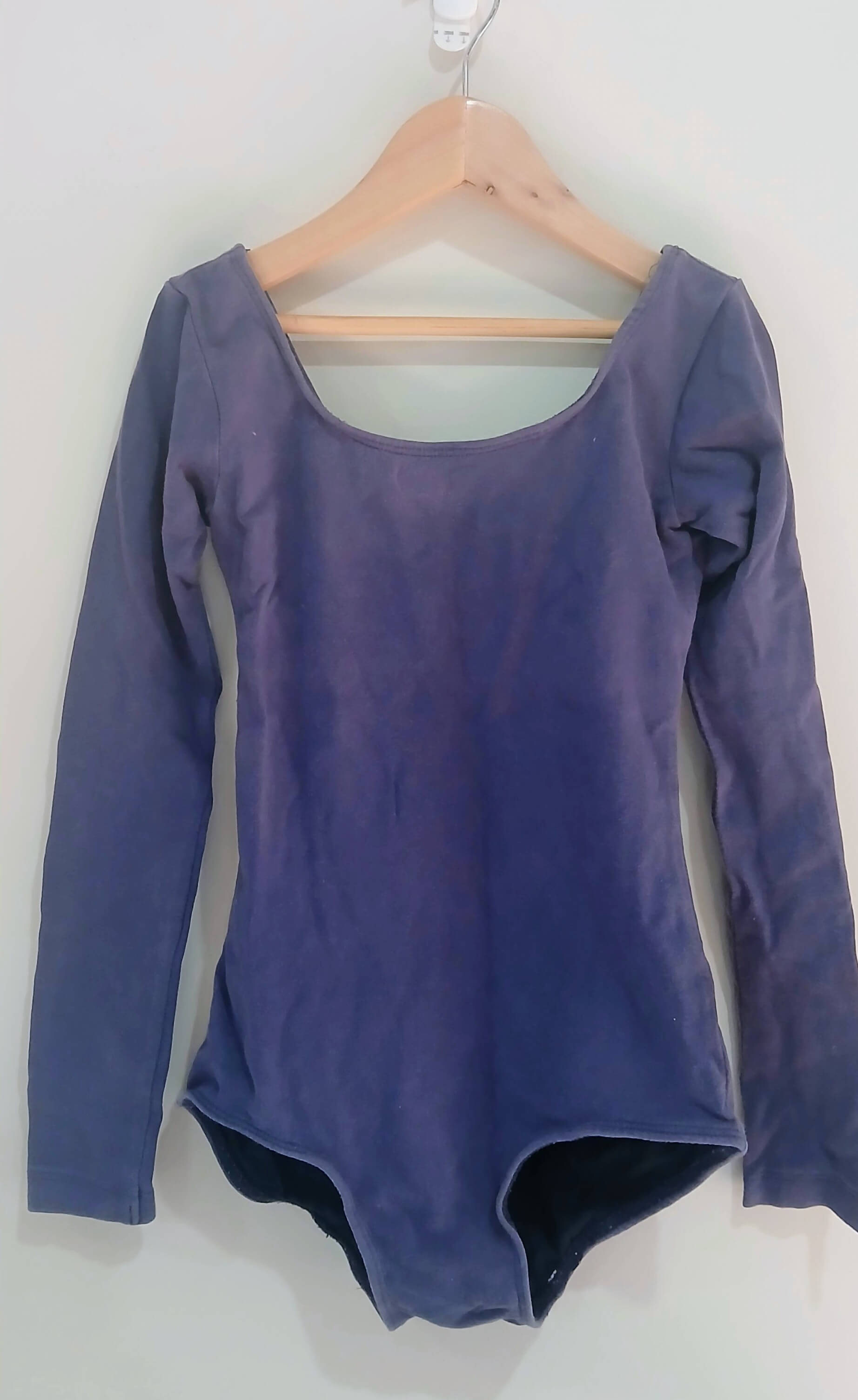 A picture of a leotard.