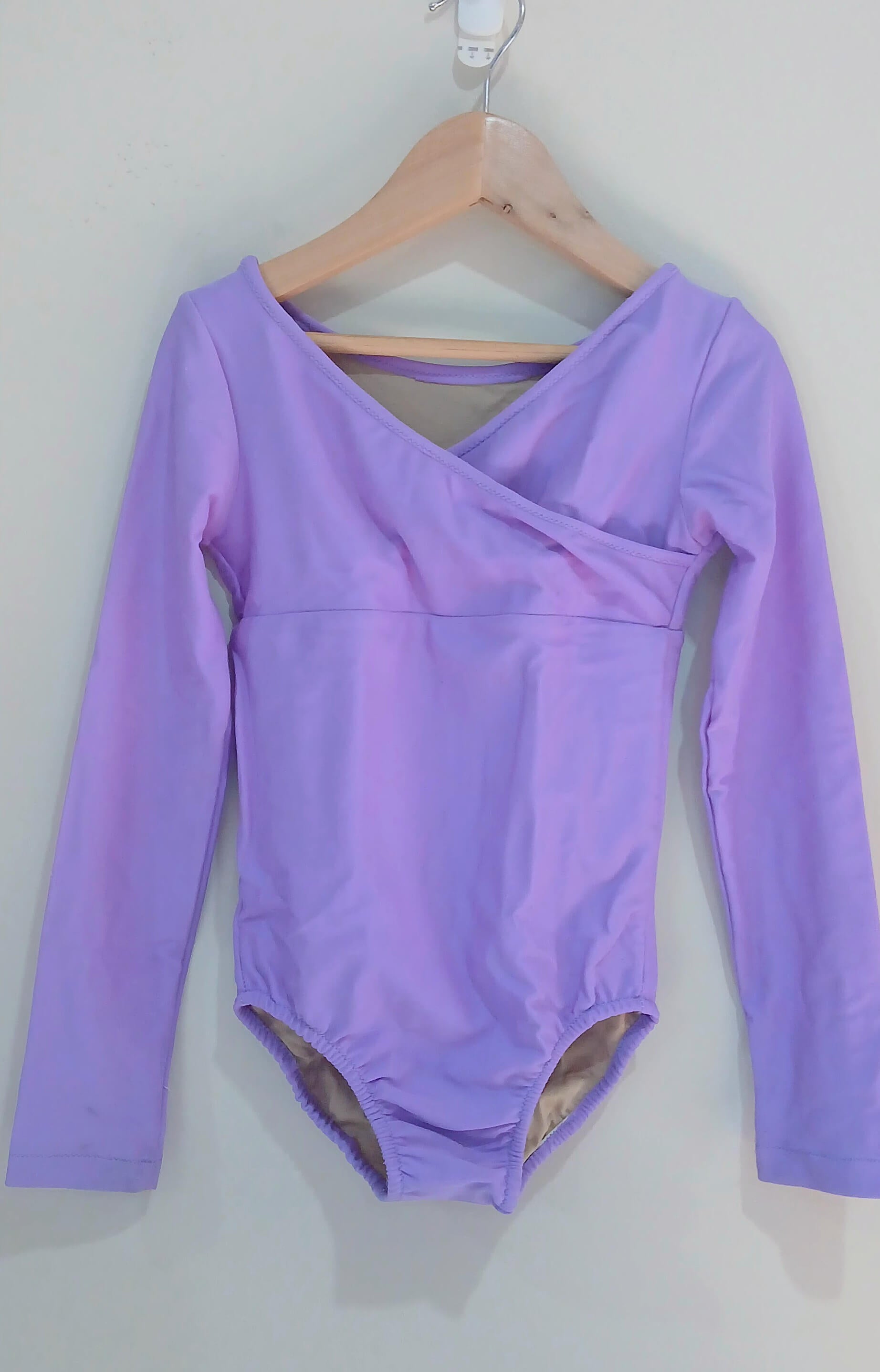 A picture of a leotard.