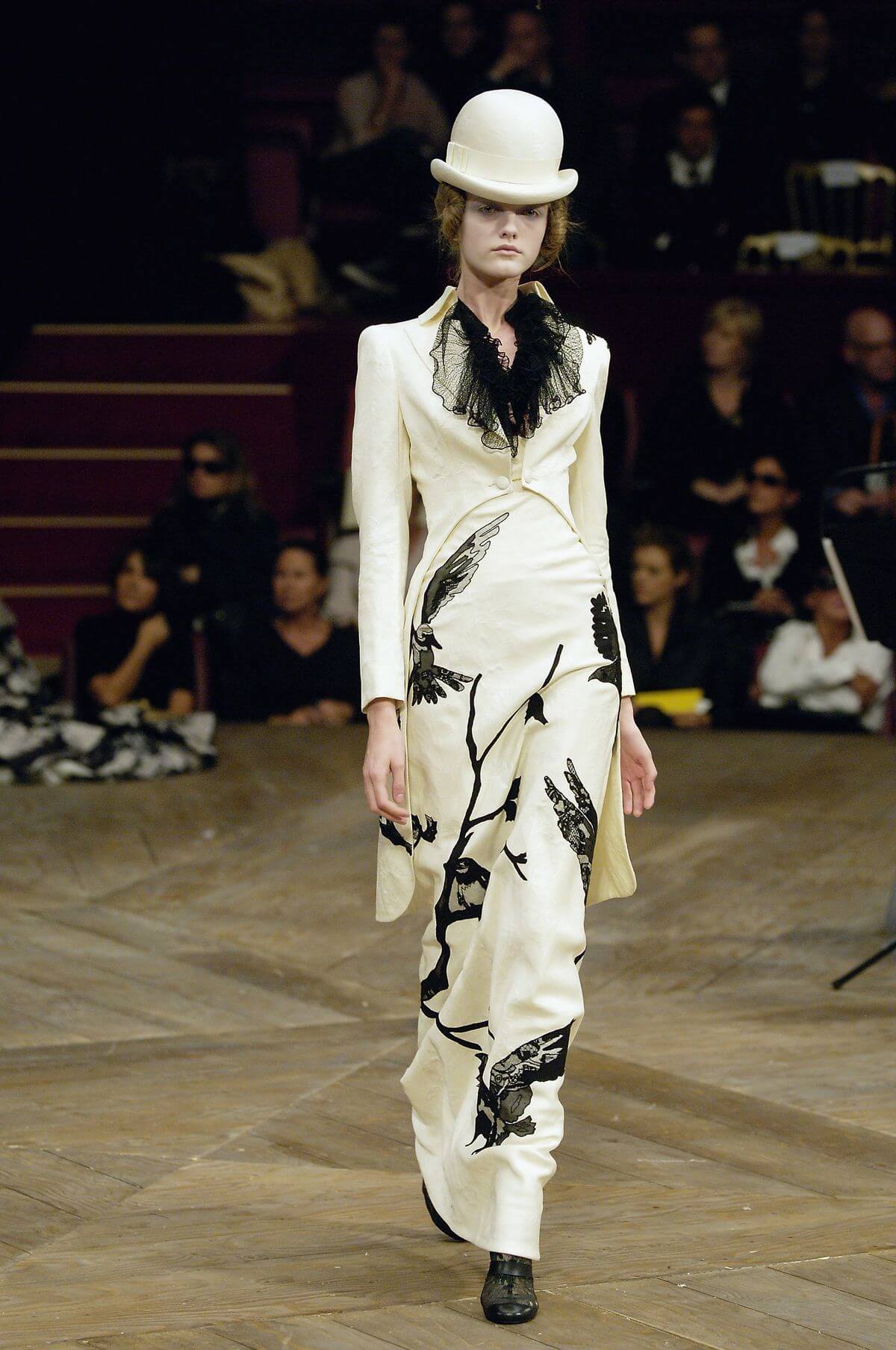 A picture of a model on the catwalk for the Alexander McQueen 2007 catwalk show.