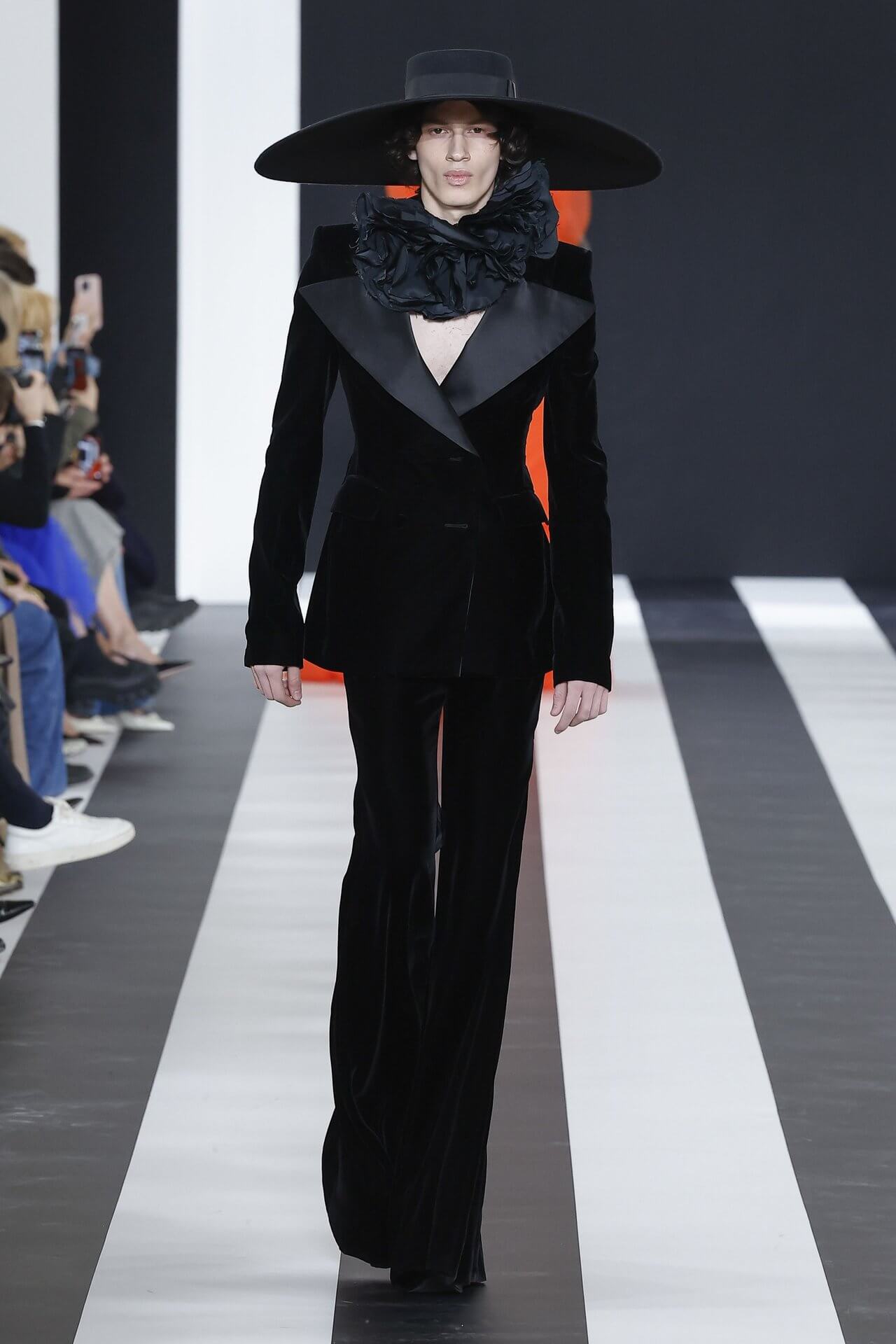 A picture of a model on the catwalk for Nina Ricci AW 2023.