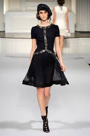 A picture of a model on the catwalk for the Oscar De  La Renta  Resort Wear 2010 Catwalk show.
