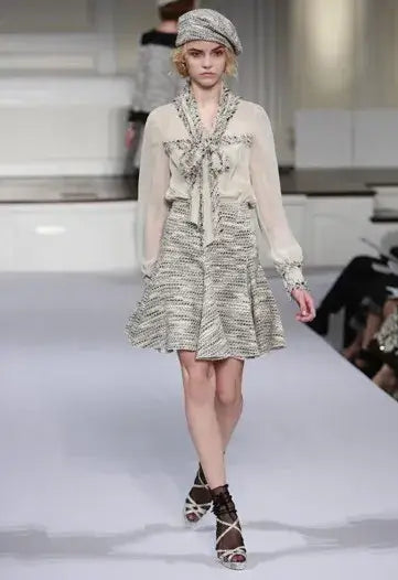 A picture of a model on the catwalk for the Oscar De  La Renta  Resort Wear 2010 Catwalk show.