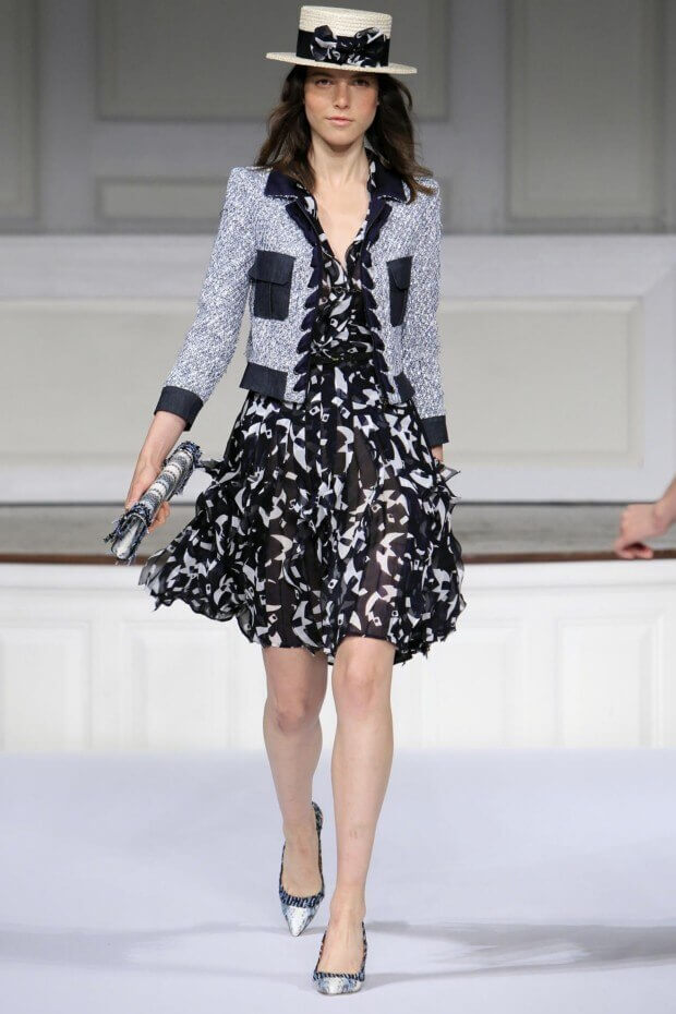 A picture of a model on the catwalk for the Oscar De  La Renta  Resort Wear 2011 Catwalk show.
