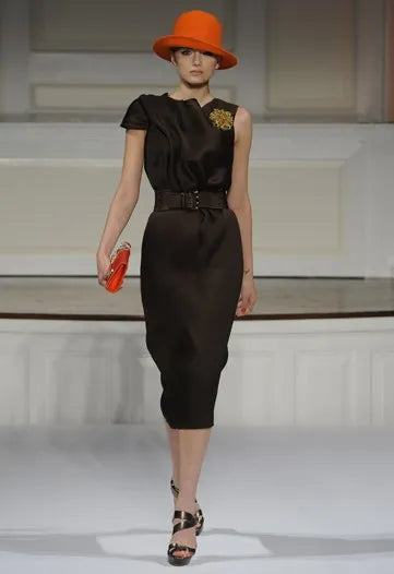 A picture of a model on the catwalk for the Oscar De  La Renta  Spring Summer 2010 Catwalk show.