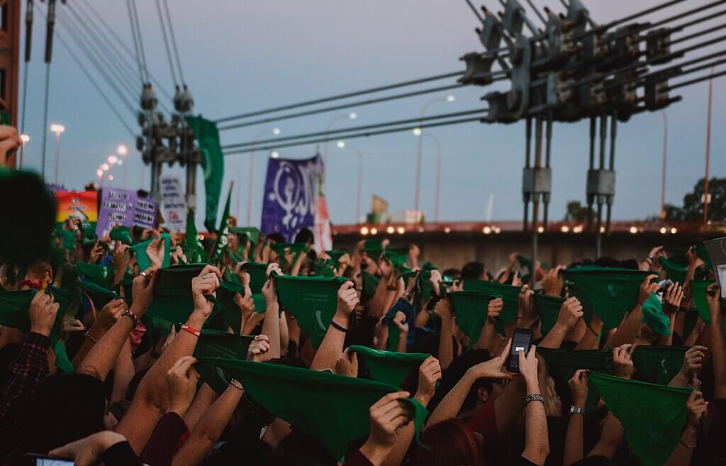 A picture of Pañuelazo for the right to legal, safe and free abortion in Santa Fe, 2018