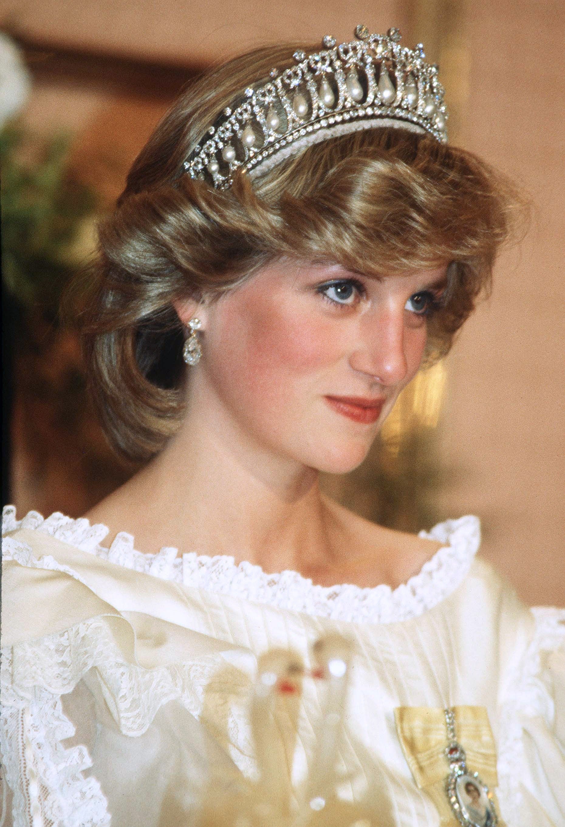  A picture of The Cambridge Lover's Knot Tiara, first worn by Queen Mary and then passed down to Queen Elizabeth was also often worn by Princess Diana and now is worn by Duchess Catherine of Cambridge